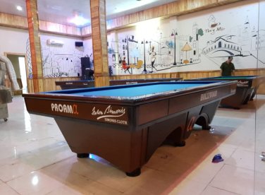 Giá bàn bida mẫu Hollywood bao nhiêu khi mua tại Bida Việt Mỹ?