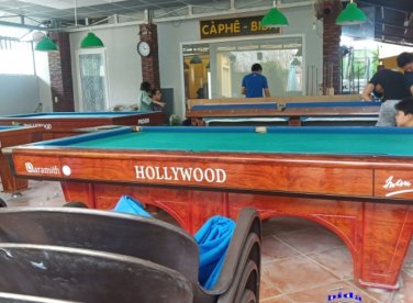 Bàn bida Hollywood có đặc điểm gì nổi bật so với các loại bàn khác